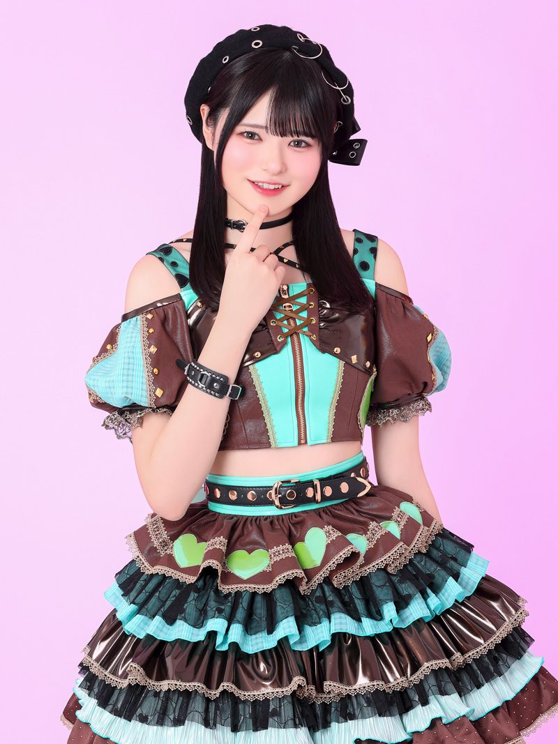 伊藤舞依の画像