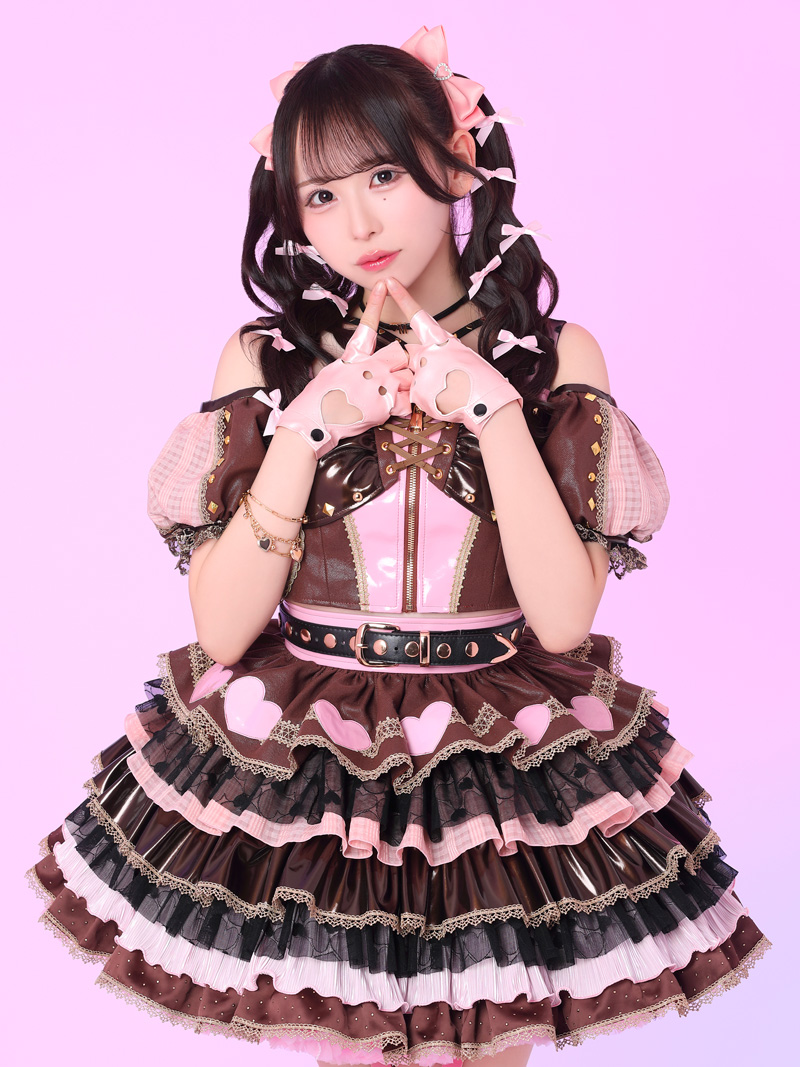 栗原舞優の画像