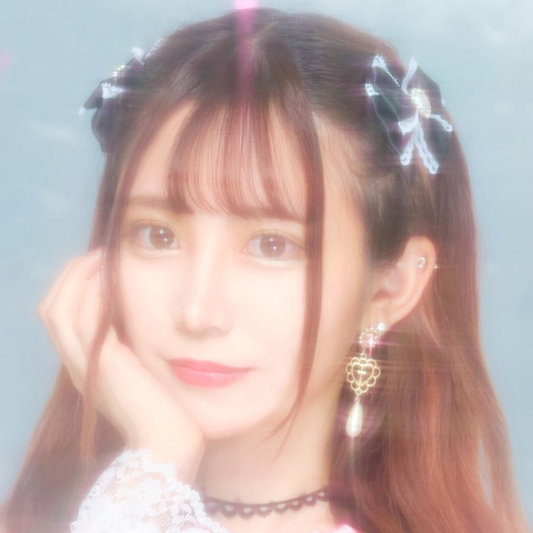 美鈴りかの画像